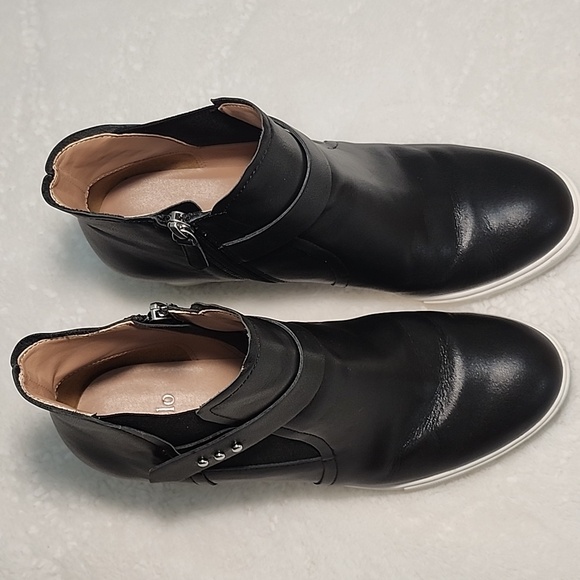 Linea Paolo Freshton Leather Wedge Ankle Booties Boots Black Women’s Size 9 1/2 - Picture 13 of 16